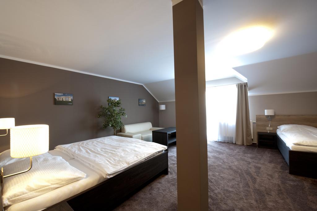 Hotel Vinarstvi U Kaplicky Zaječí Zimmer foto